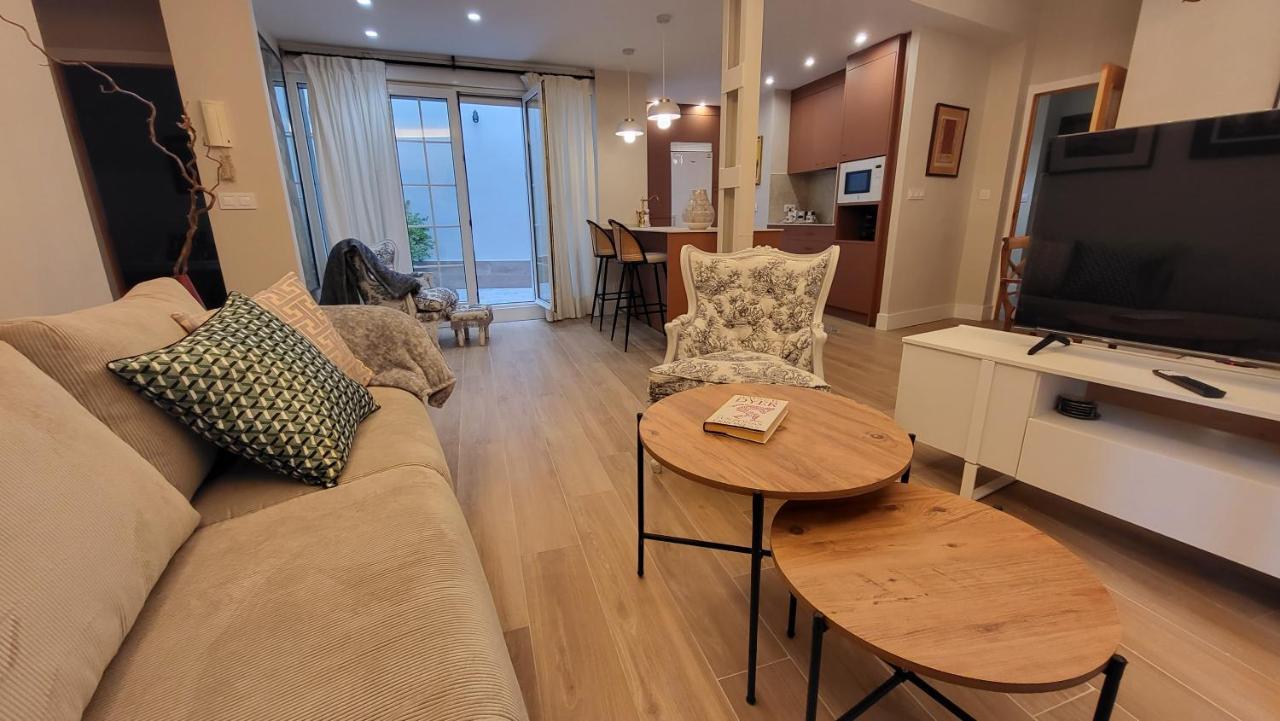 Rentalsevilla En La Plaza Del Salvador Apartamento *